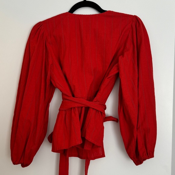 BrandNew✨Tularosa red blouse in medium - Picture 4 of 4